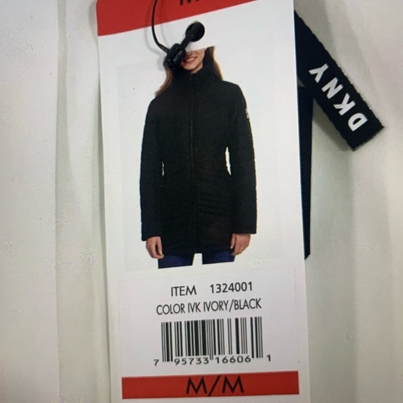 DKNY - Picture 3 of 3